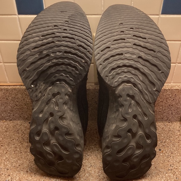 Nike React Infinity 3 Black Road Running  US 12 - Picture 5 of 10